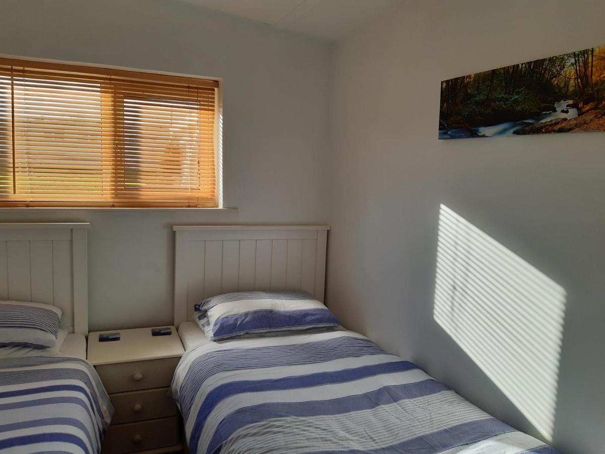 Chalet 18 Widemouth Bay Holiday Village Bude Extérieur photo